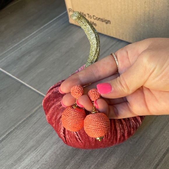 Lisi Lerch coral earrings - Picture 1 of 1